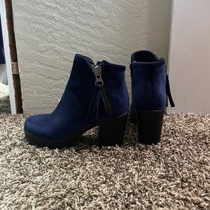 Navy blue velvet booties